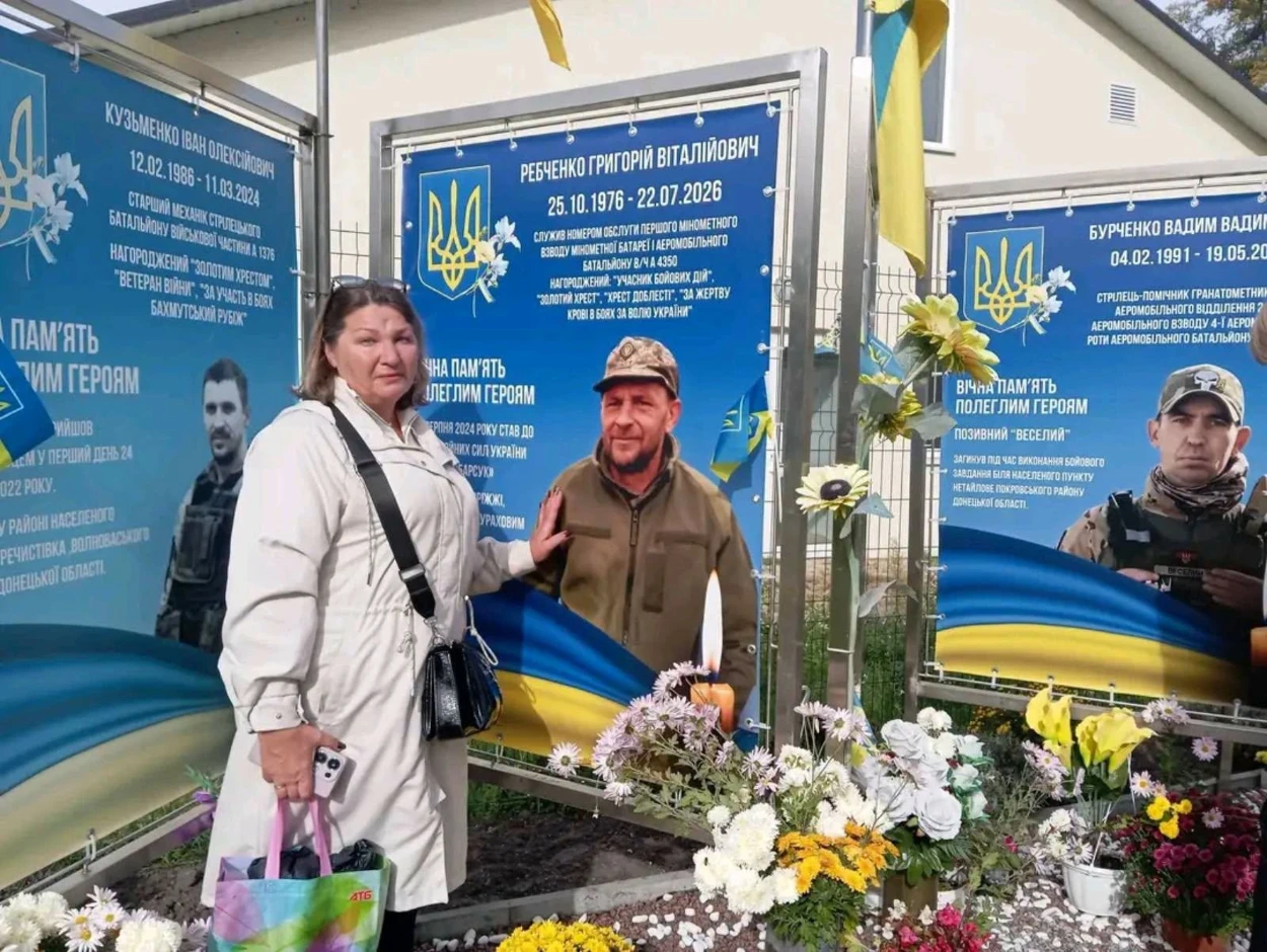 На Алеї Героїв у селі на Переяславщині відкрили портрети двом загиблим захисникам