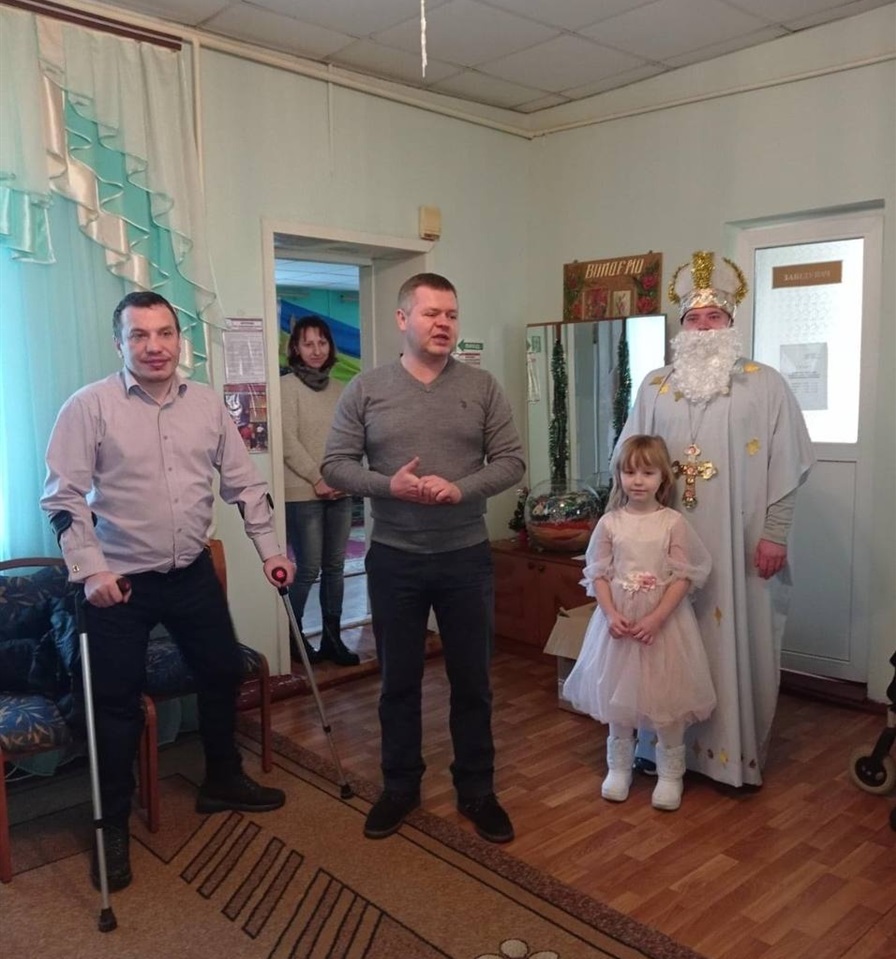 Зі святами вітають Олександр Пасічник та Богдан Тищенко