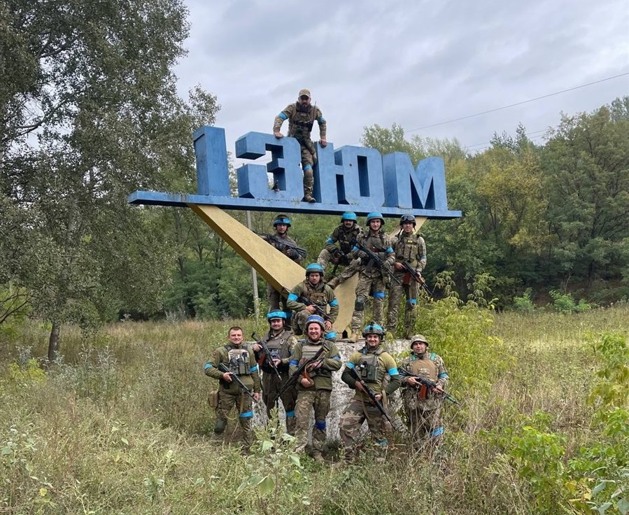 Перше фото зі звільненого Ізюма