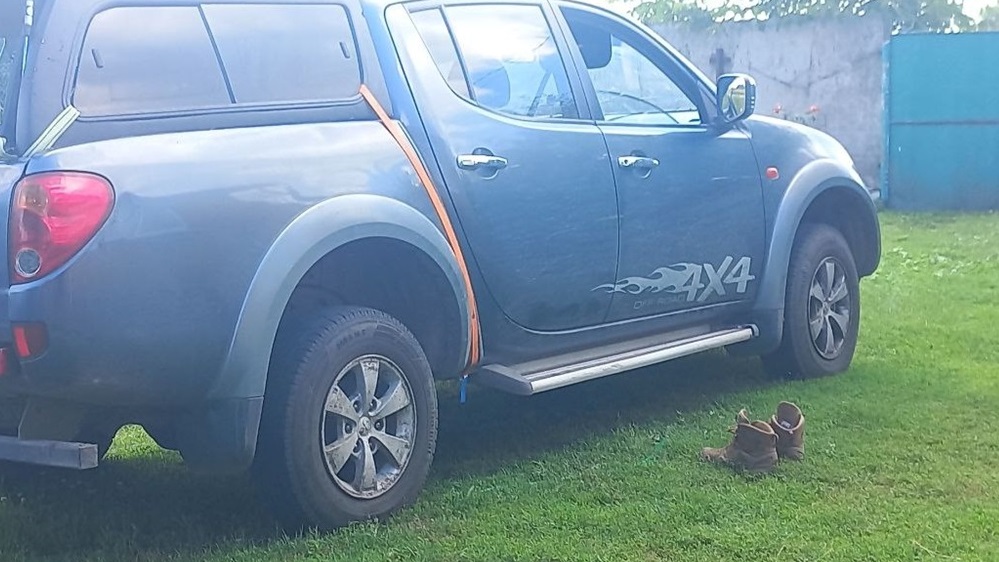 "Син приїхав з війни, всю дорогу ноги у берцях і мозолях.. " 