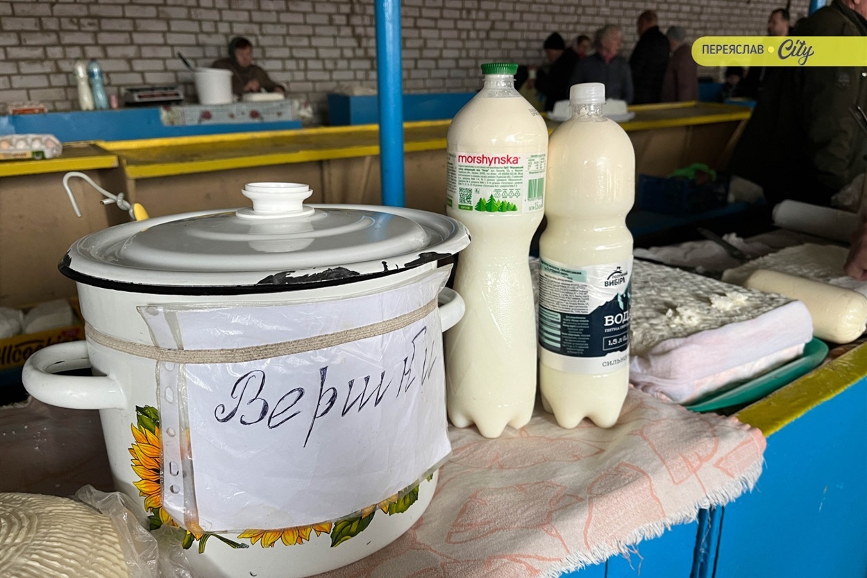 На базарі у Переяславі почали продавати розсаду огірків – по 25 гривень за рослину