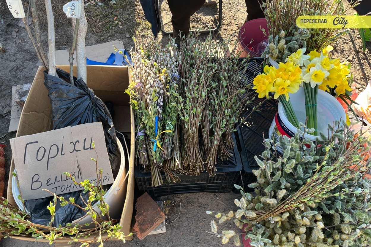 На базарі у Переяславі подорожчала курятина на 20 гривень, а свинячу підчеревину продавали по 380