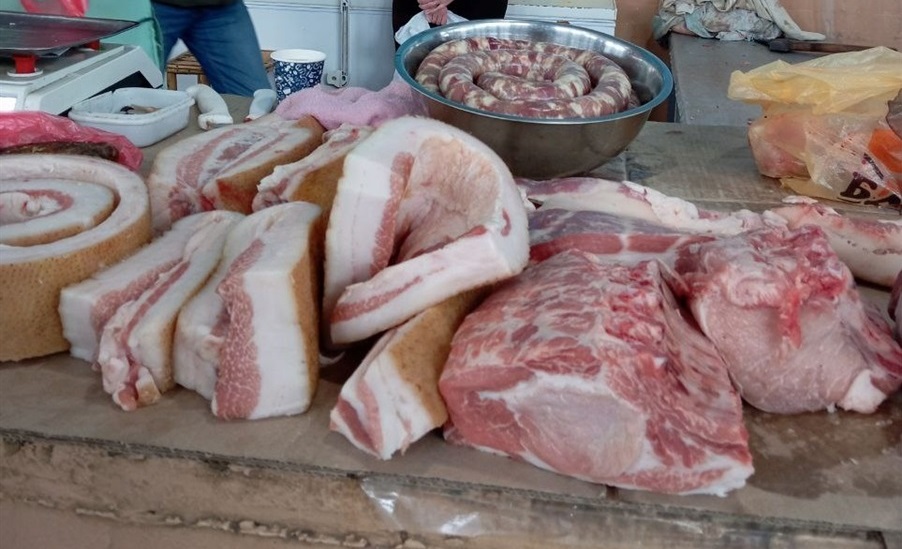 Продукти із свинини є на всяк смак і гаманець