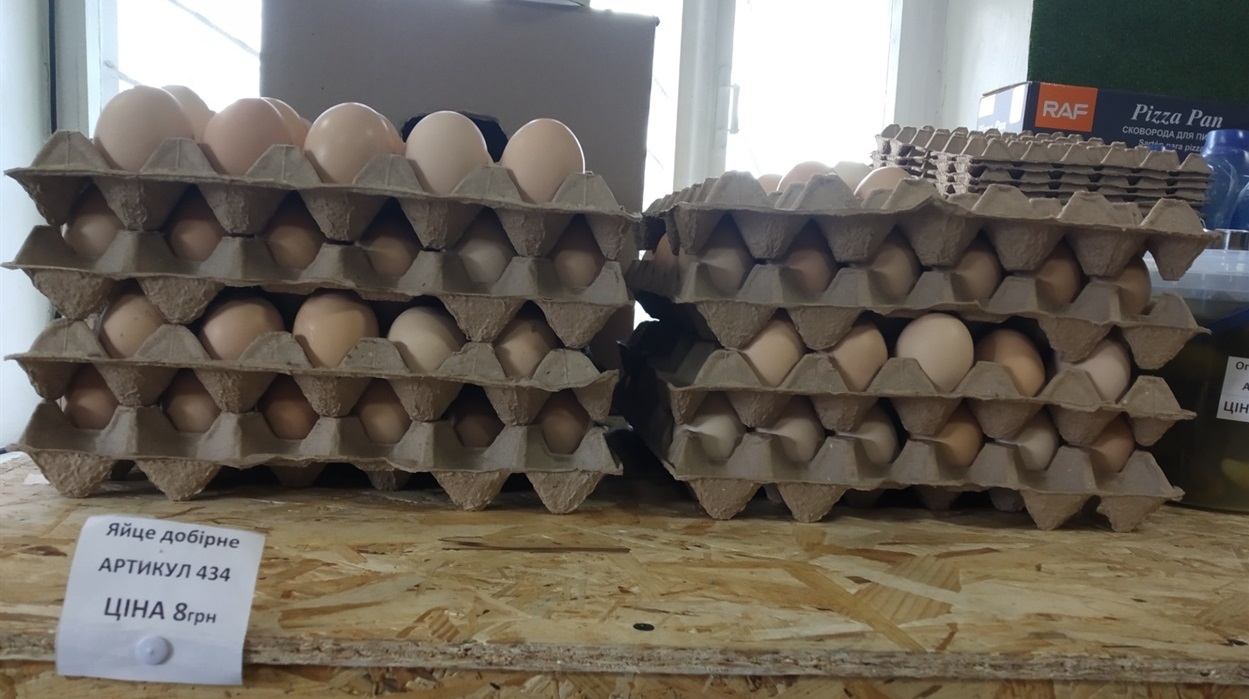 Двожовткові яйця у тренді!