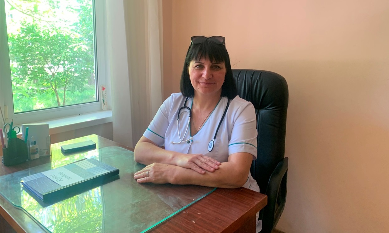 Вікторія Рагиня тепер працює медичною сестрою в університеті