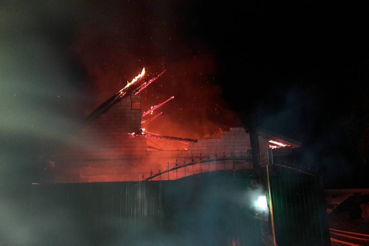 На Переяславщині за добу сталися три пожежі: горіли будинок, господарська споруда і трав’яний настил