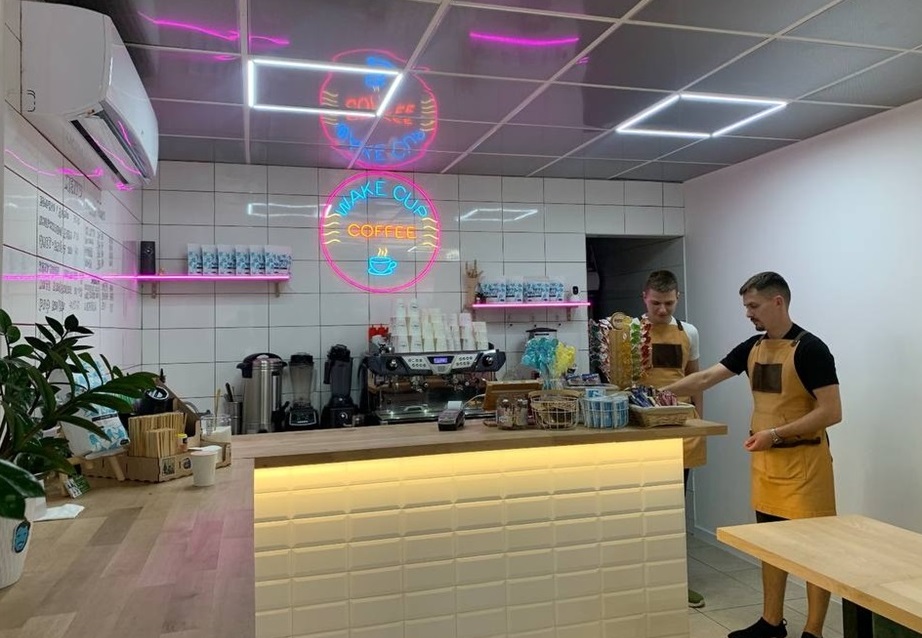 Інтер'єр кав'ярні  «Wake cup coffee»