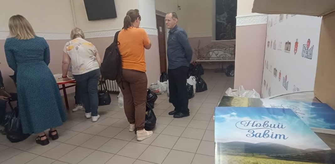 Кілька слів із пастором могли підтримати і спонукати до наступних зустрічей 