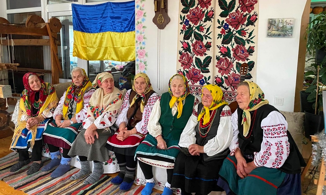 Ташанські хранительки народних традицій, учасниці ансамблю "Надія" 
