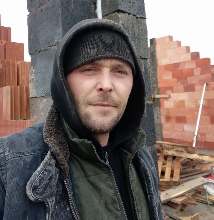 Степан Свищо на будівництві одного з об'єктів.