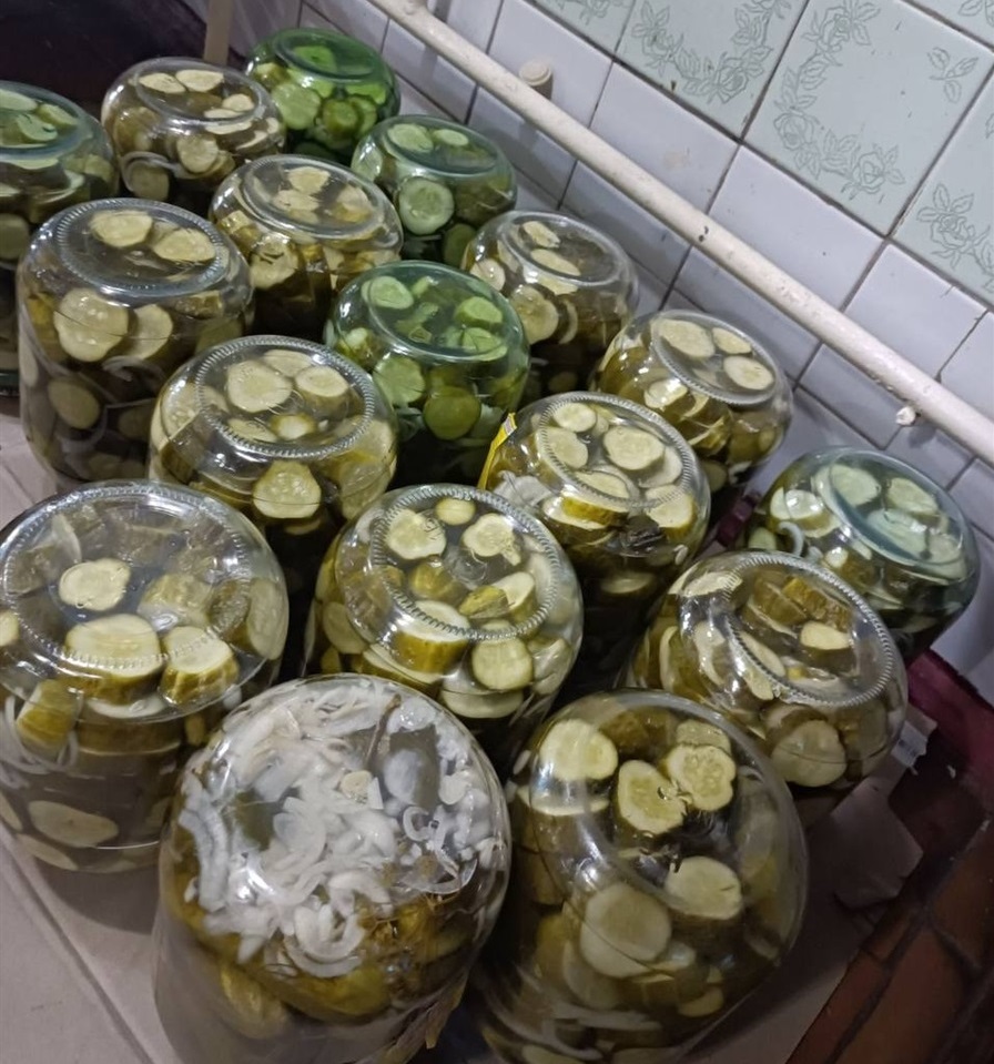 Ось такими огірочками скоро смакуватимуть наші оборонці