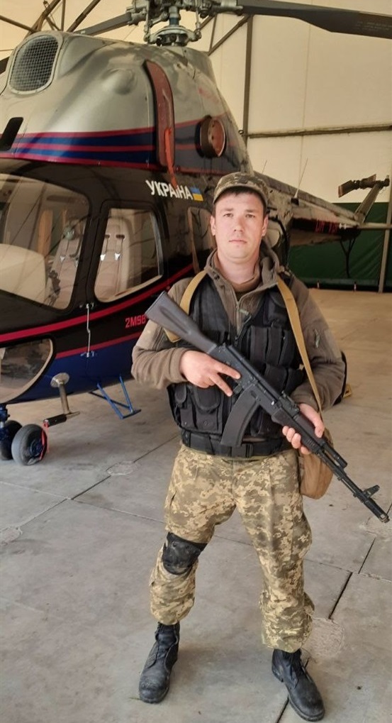 Андрій Омельченко з перших днів війни став на захист Києва, охороняв аеропорт 