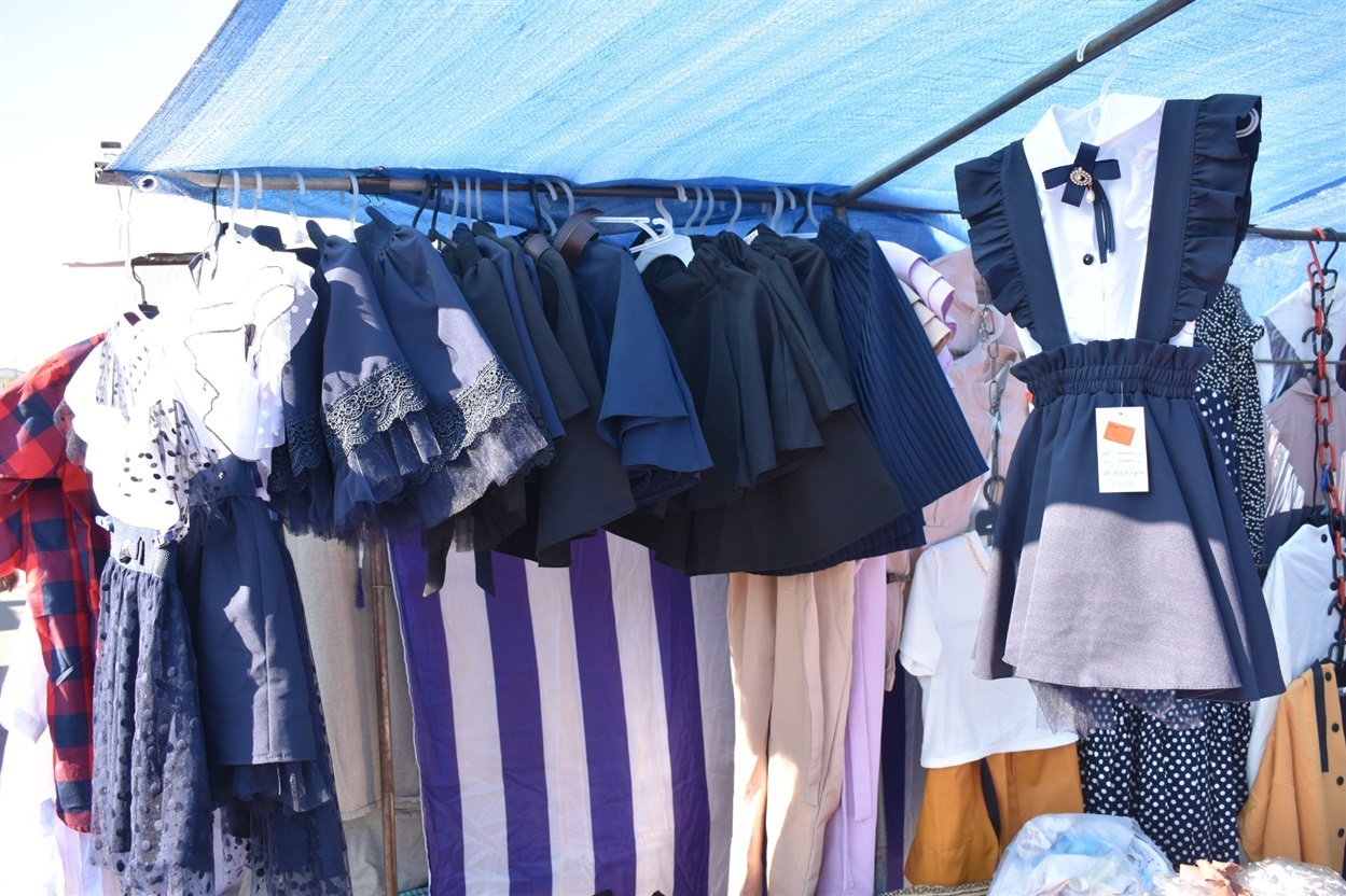 Блузки, спіднички та сарафан-трансформер