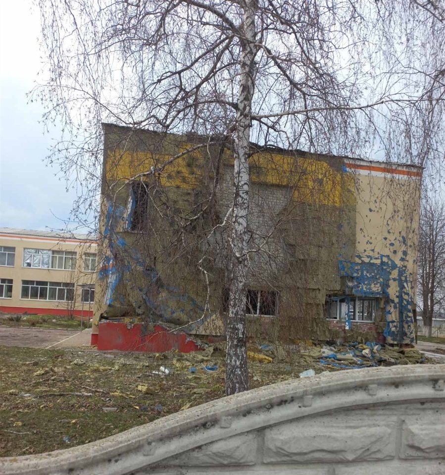 Школу в Слатиному розбомбили одну з перших інфраструктурних об'єктів