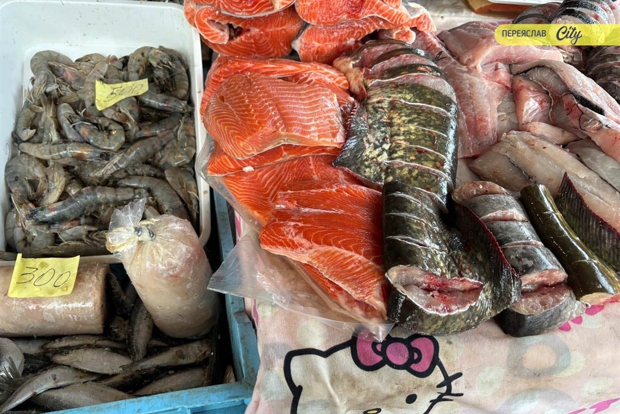 На базарі у Переяславі розкупили сало та здір, які довше зберігаються без холодильника