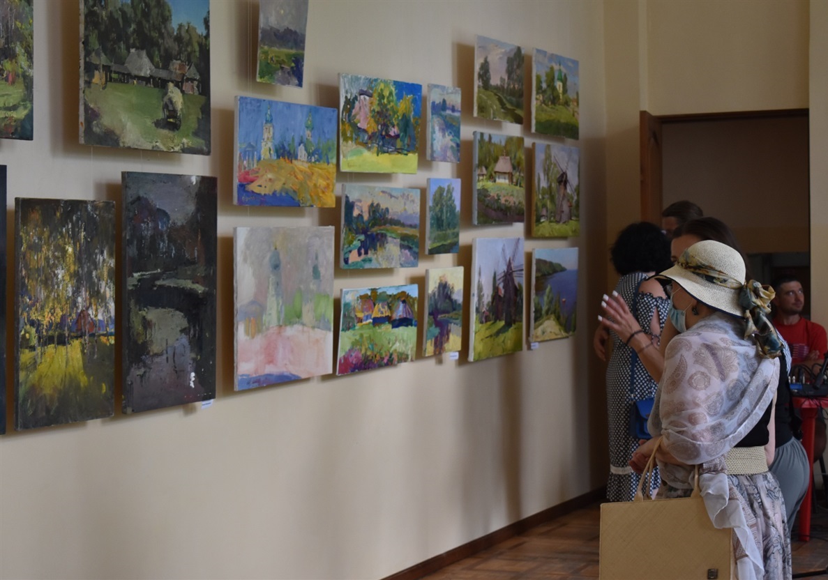 Виставка експонується у Центрі культури та мистецтв