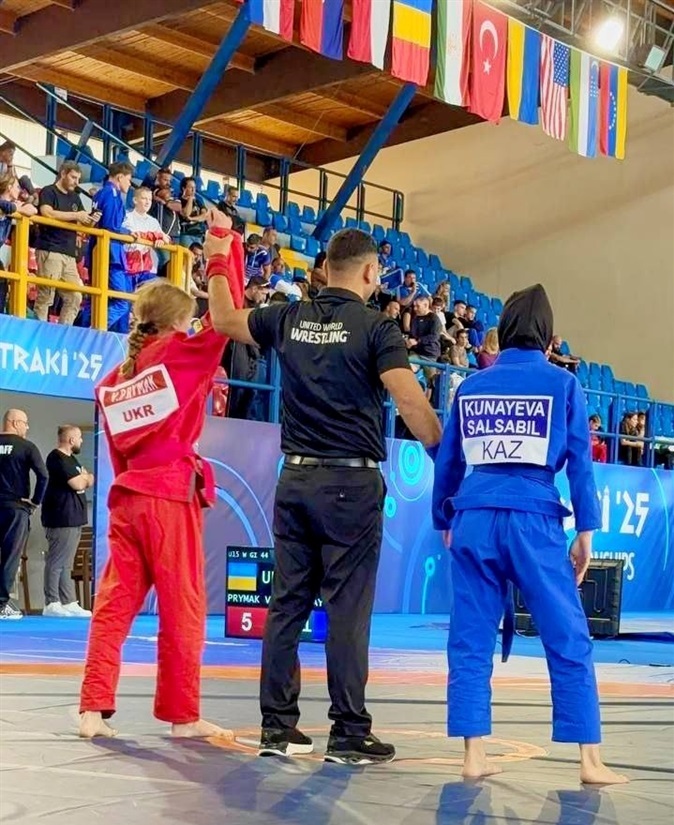 Переяславка Вероніка Примак виборола срібло й бронзу на чемпіонаті світу з греплінгу