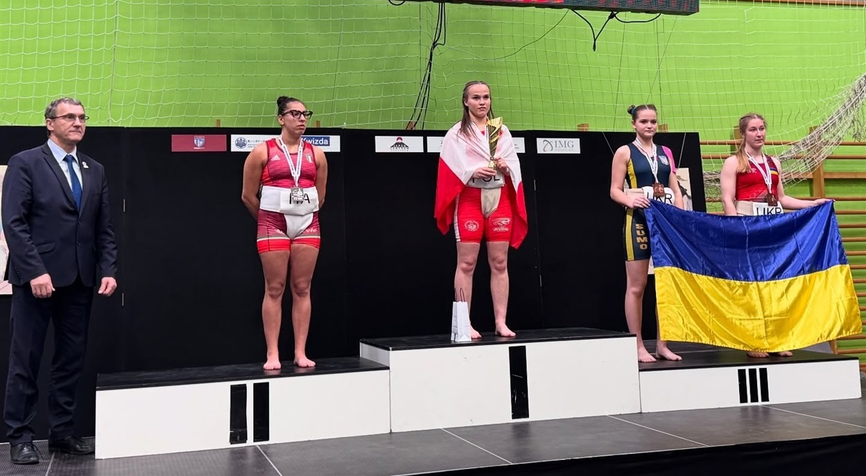 На помості – Лілія Соха, бронзова призерка Чемпіонату Європи у категорії "жінки, 60 кг", вікова група U-23