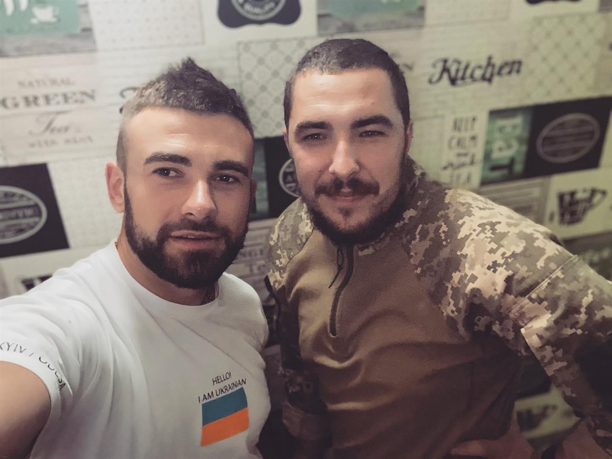 Олександр  допомагав і бійцям ТРО