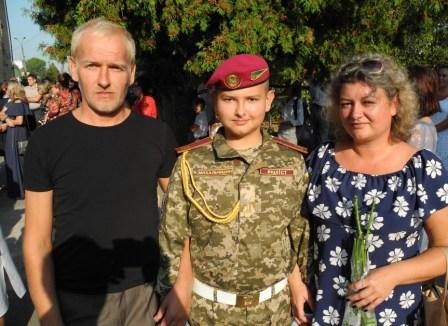 Ліцеїст Єгор Михальчишин з Єрківець на свято приїхав з батьками