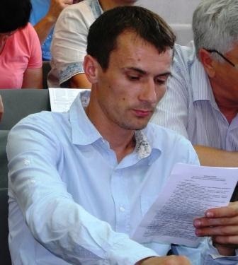 Артем Гриценко підготував звіт про стан справ в господарстві 