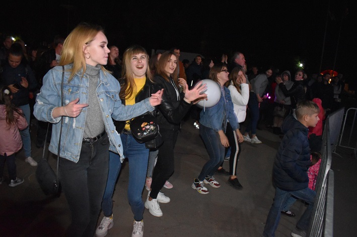 «Пасть крокоділа» «запалила» переяславську публіку