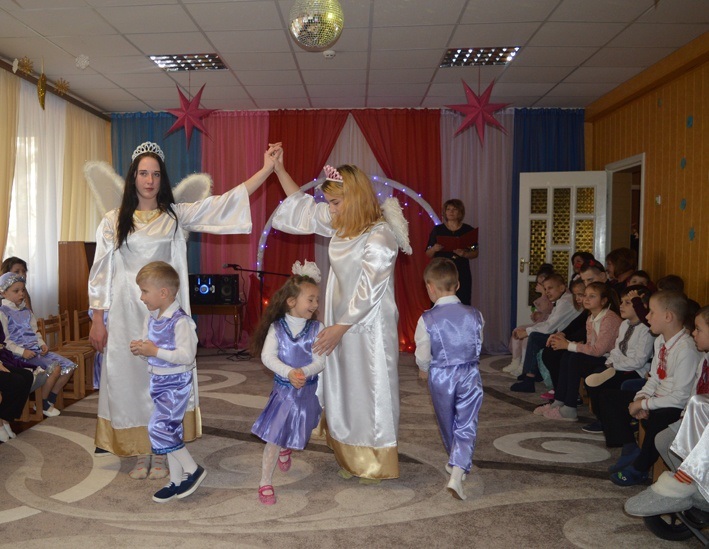 Зворушливе свято до Дня Миколая