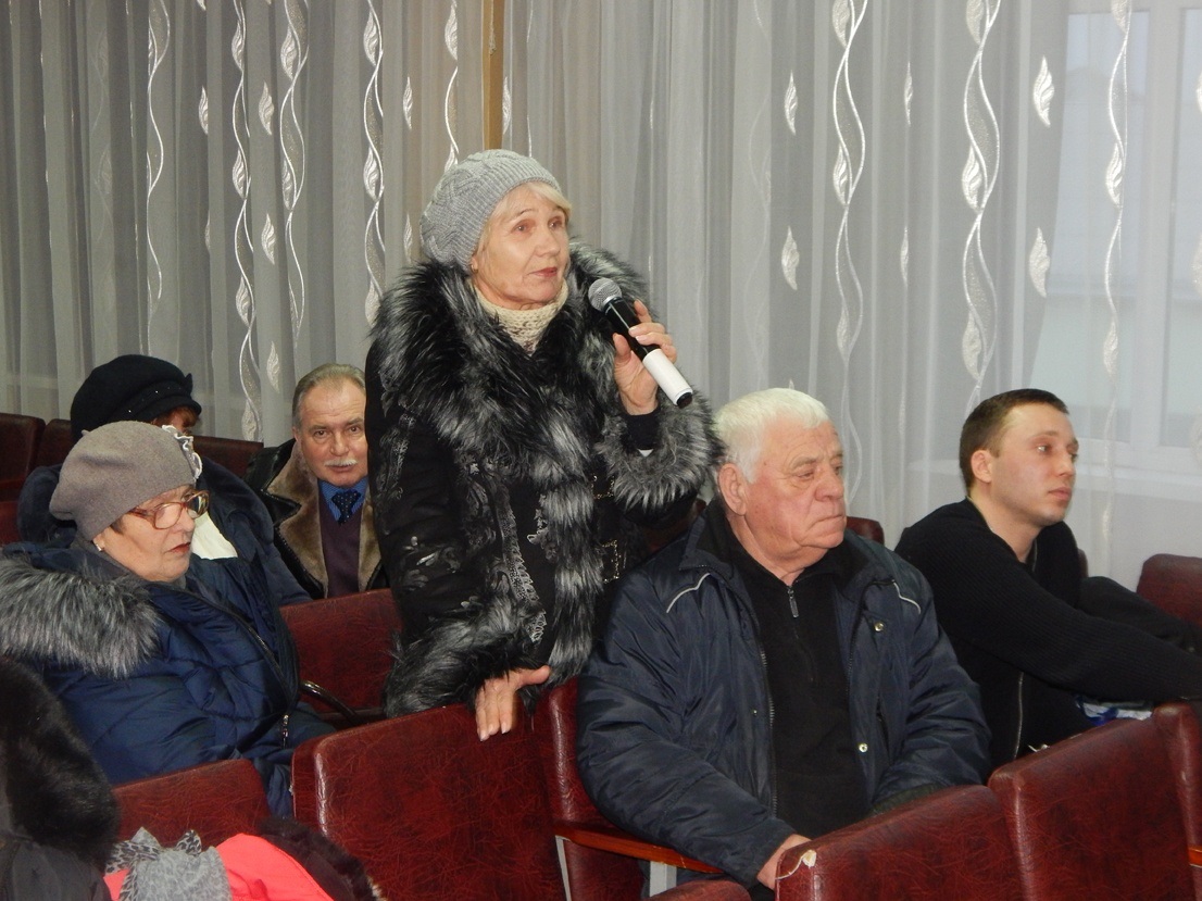 "Чому у кранах житлових будинків неякісна вода?"