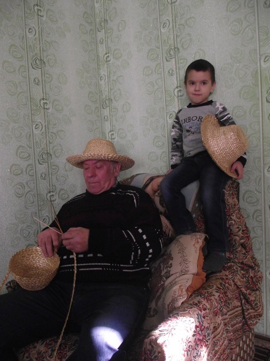 Михайло Лихота з внуком Максимом