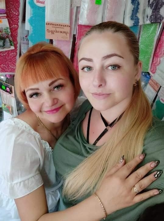 Руслана Ігнатьєва зі своєю донькою Лізою