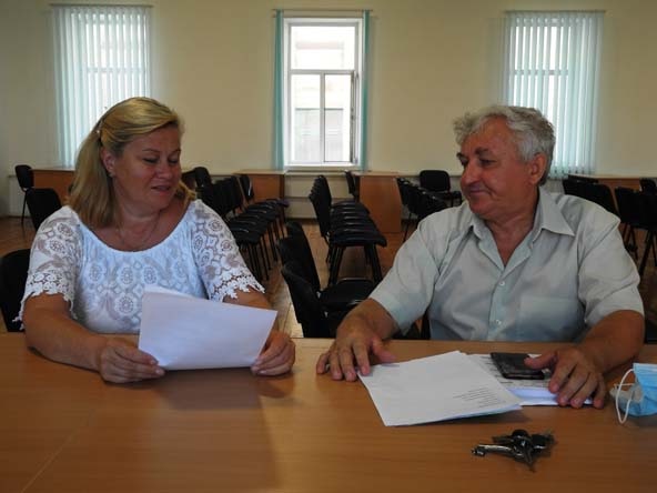 Директор ЦПТО Микола Лопата та його заступниця Ірина Слюсар: "Заклад до роботи готовий"