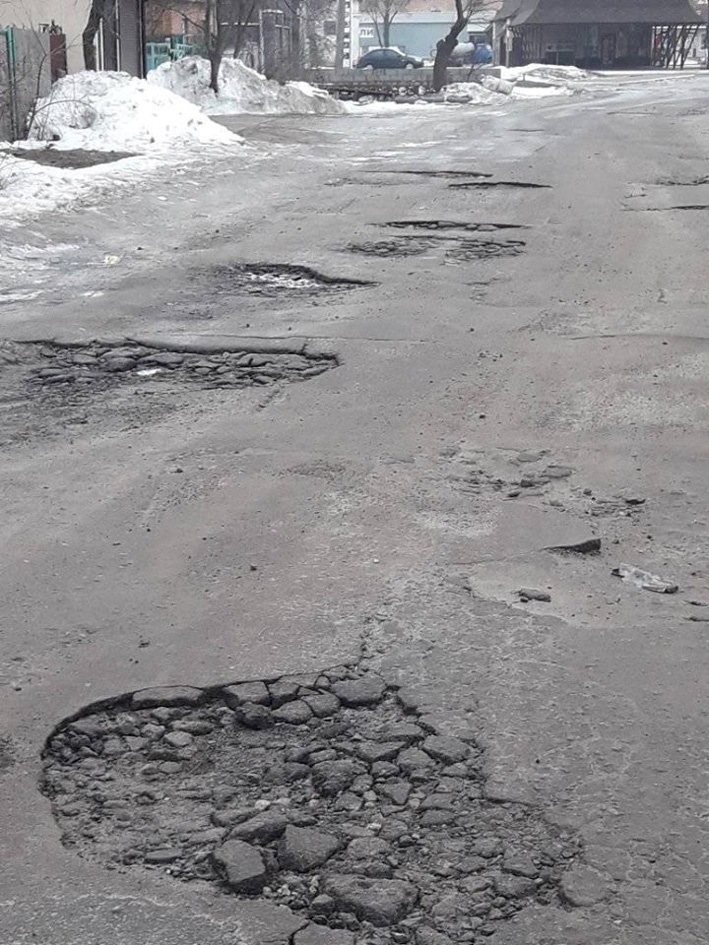 Багато доріг потребують оновлення 
