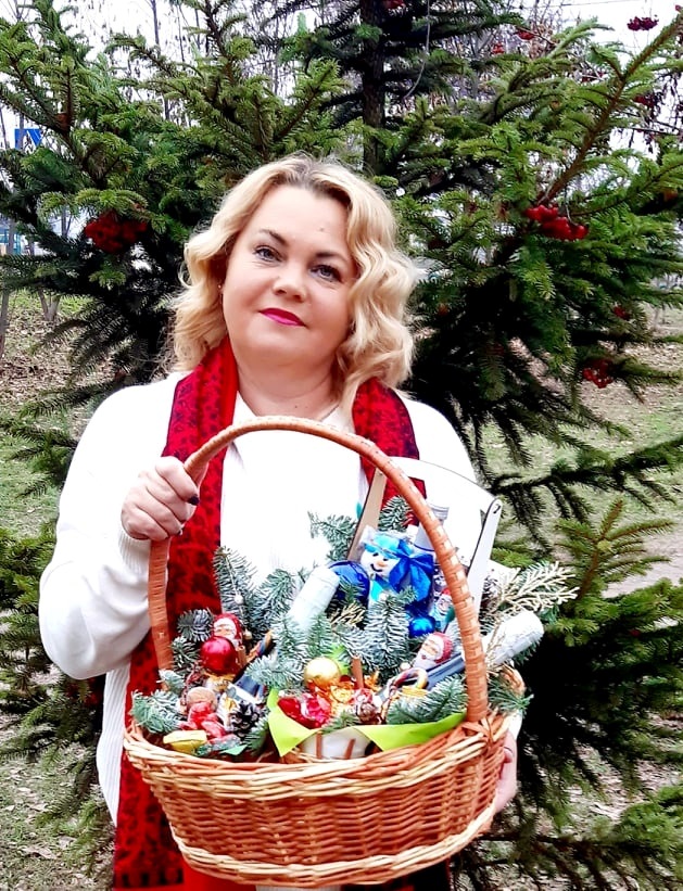 Лариса Павленко створює фуд-букети