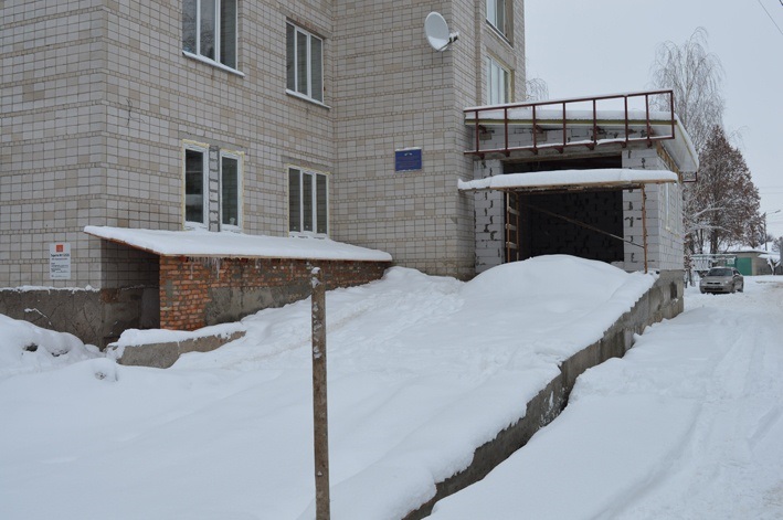 Під'їзд для карет швидкої допомоги оновили 