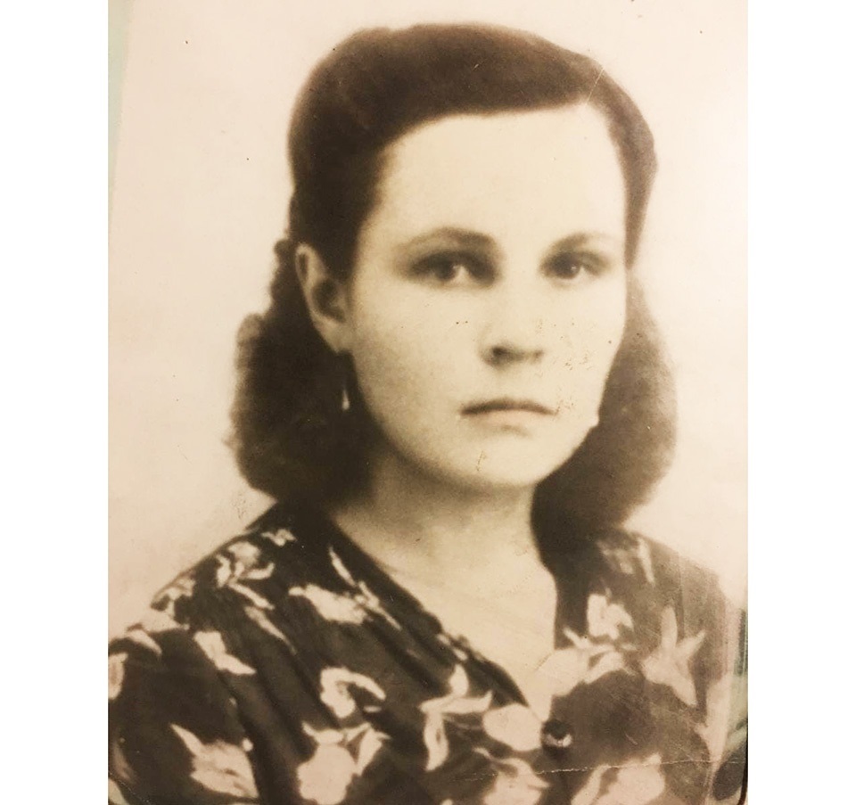 Олена Білодід в молодості. 1950-і роки
