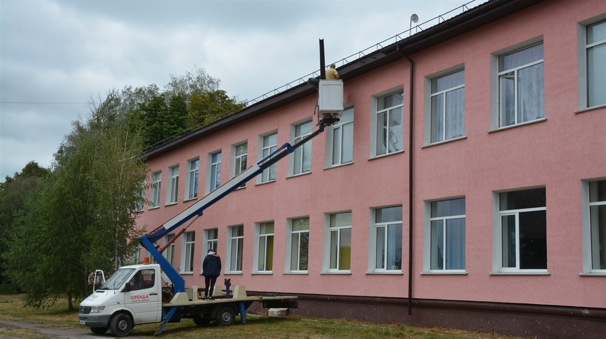 У Студениках школу оновили практично повністю 