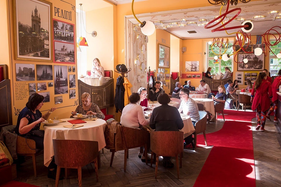 Незвичний інтер’єр ресторану Grand Cafe Leopolis