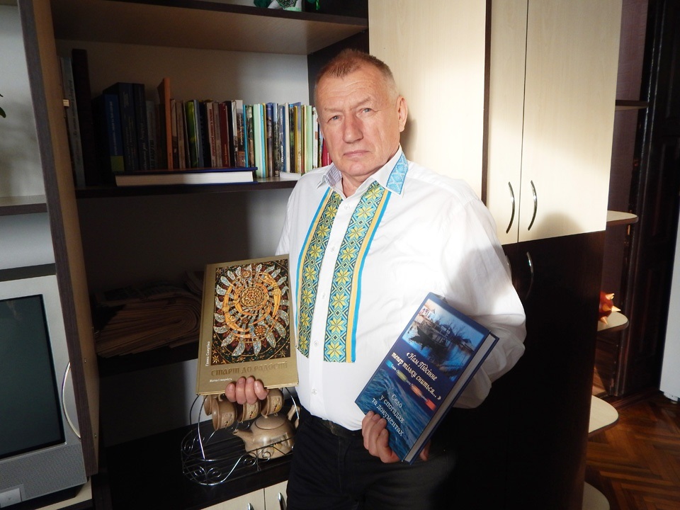 Микола Стаценко: «За таку гарну сорочку варто віддячити авторові»
