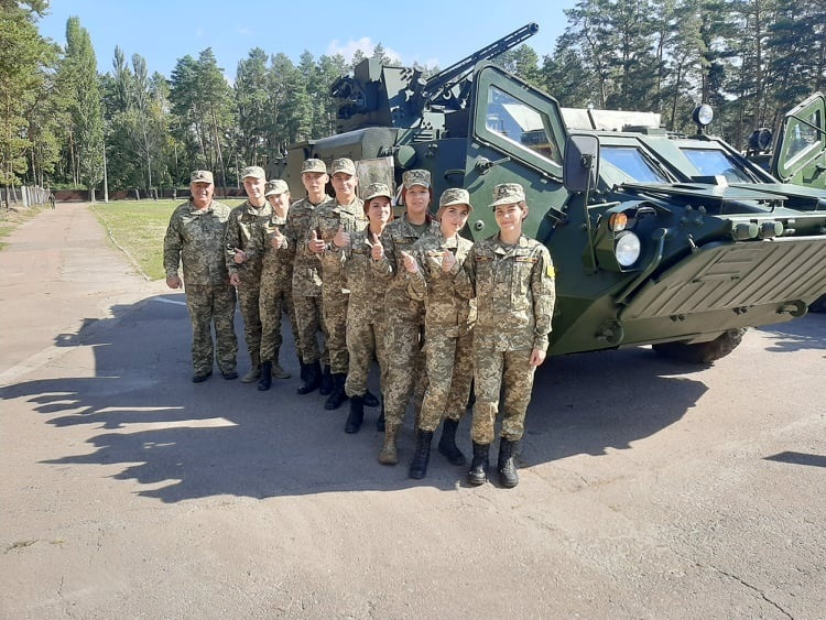 Учні ліцею "Патріот" на навчальній базі Нацгвардії 