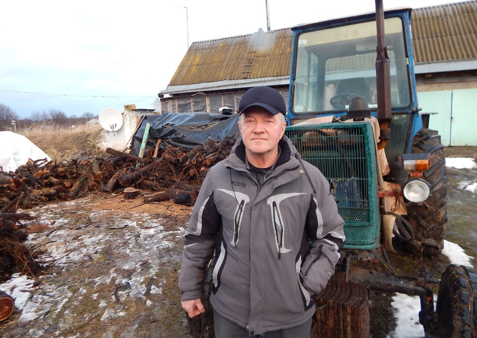 «Без трактора в селі ніяк»