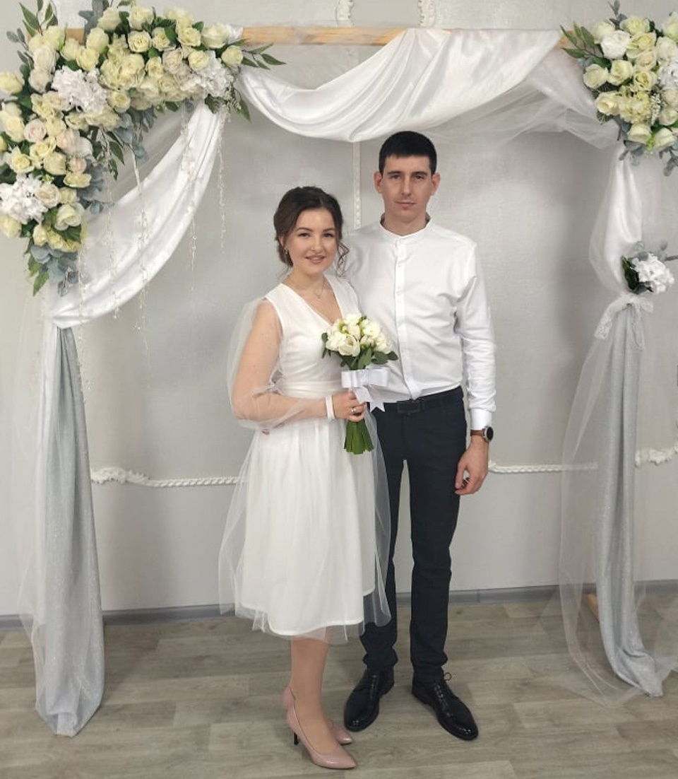 Аліна та Сергій познайомилися на весіллі спільних друзів