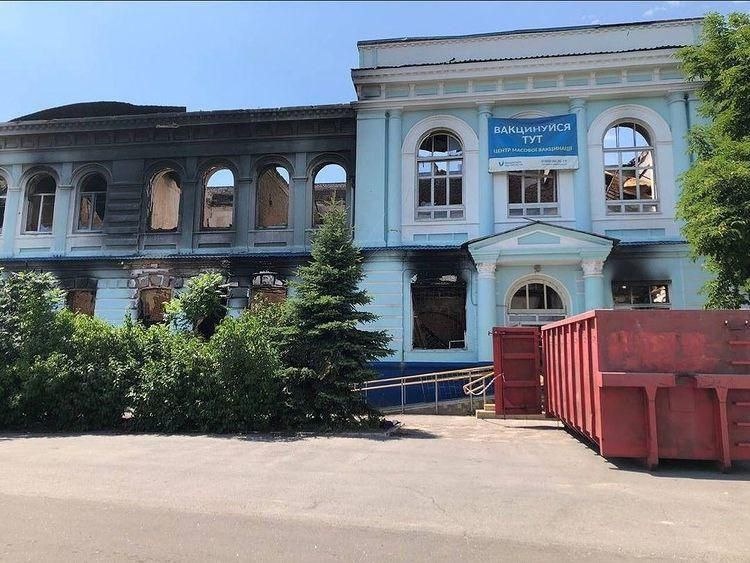 Поліклініка в Ізюмі