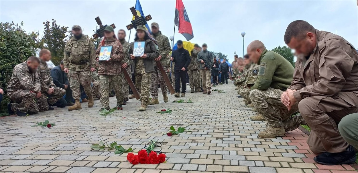 Прощання на Книшовому меморіальному комплексі в Борисполі