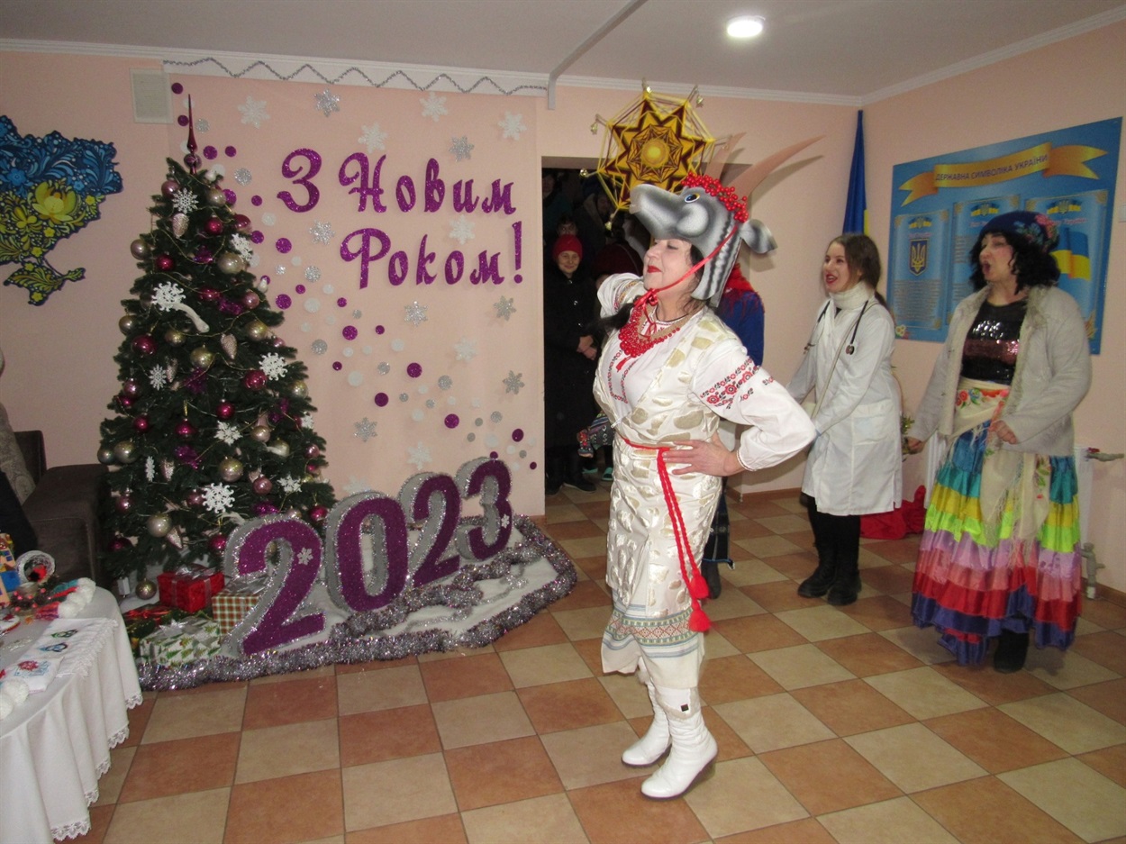На Маланки до Центру завітали щедрувальники
