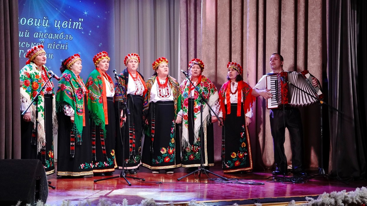Вокальний ансамбль української пісні «Калиновий цвіт» 