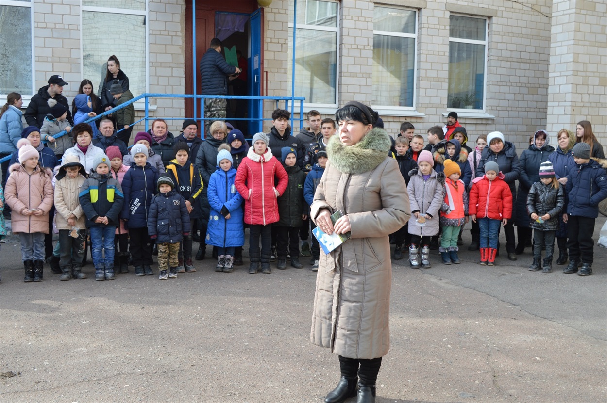 Про однокласника розповідає Віра Юрченко
