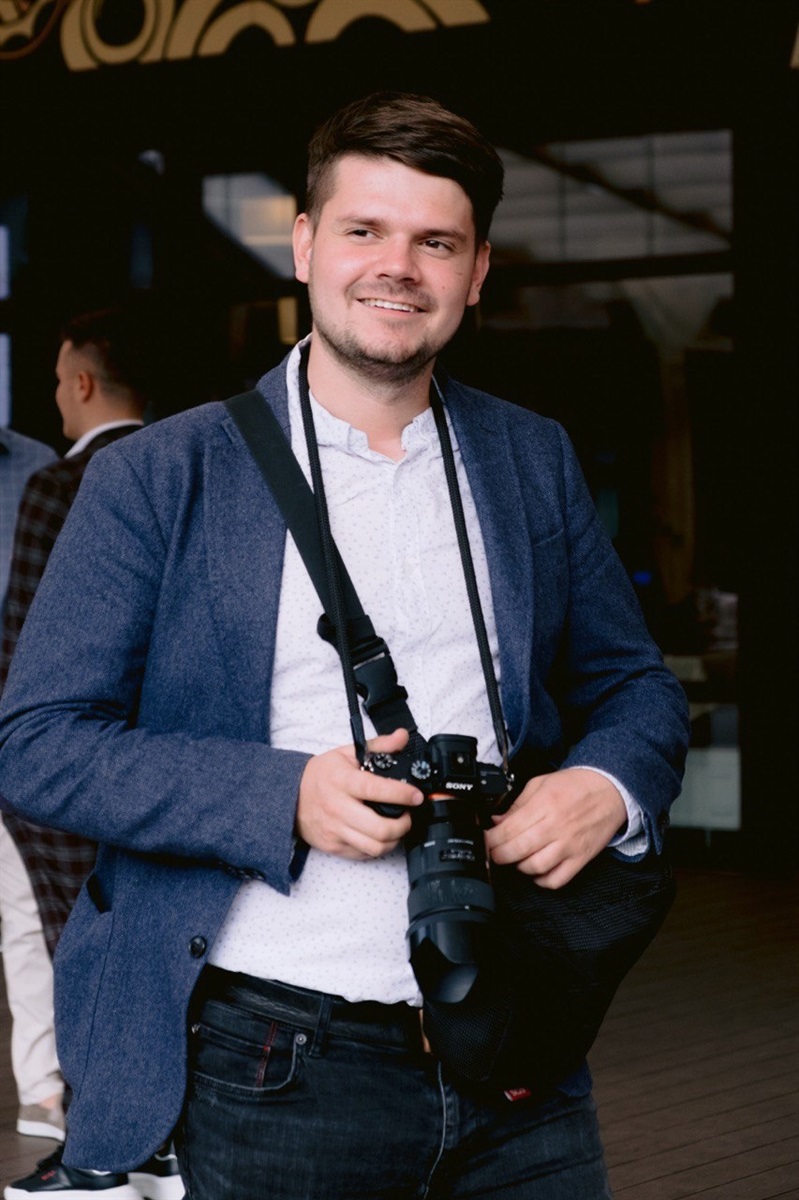 Олег Чемерис захопився фотографією ще підлітком