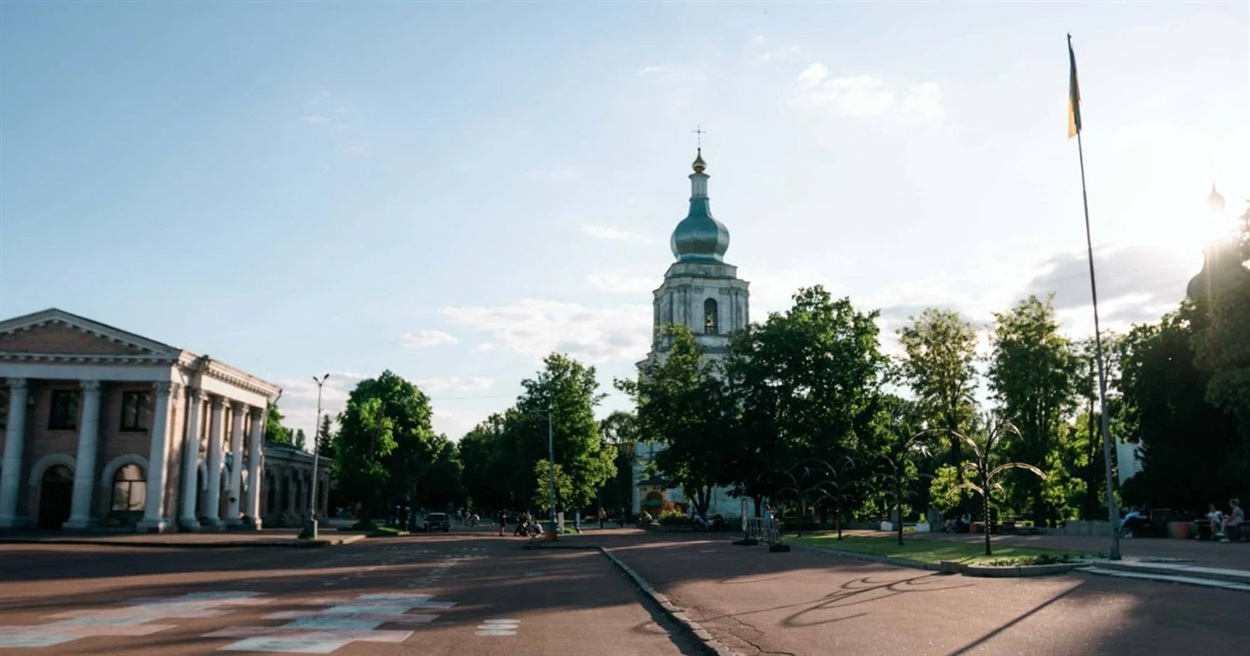 центральна площа Переяслава, червень 2022