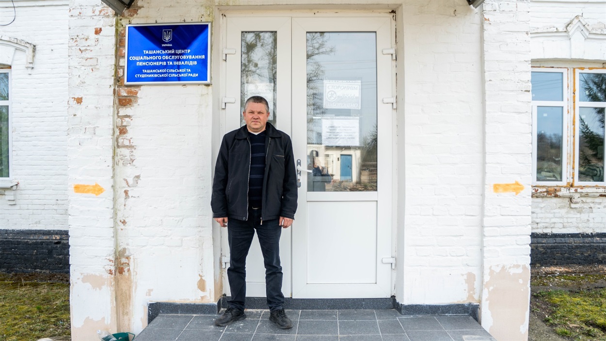 Директор Ташанського центру соцобслуговування пенсіонерів та інвалідів Олександр Дудко