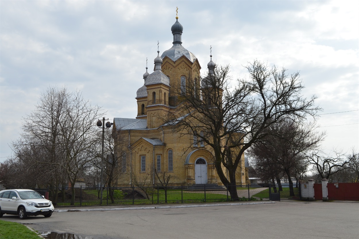 Успенський храм
